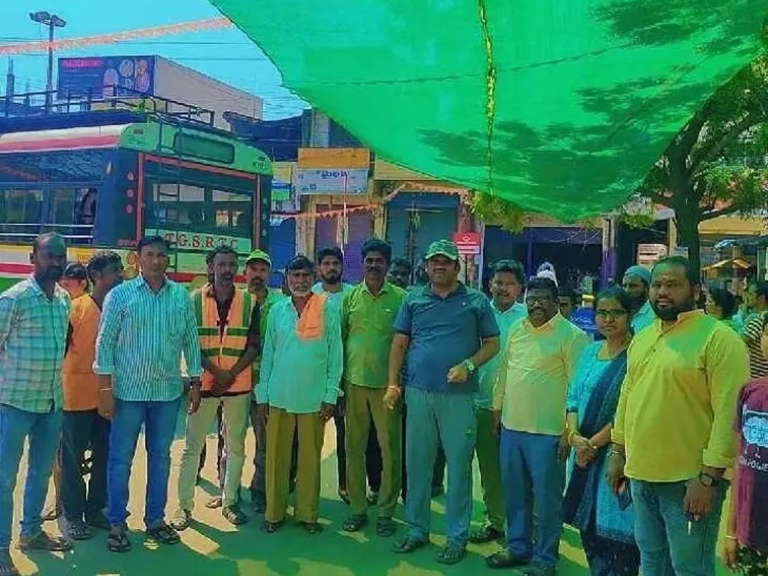 ప్రయాణికుల సౌకర్యార్థం షెడ్ నెట్