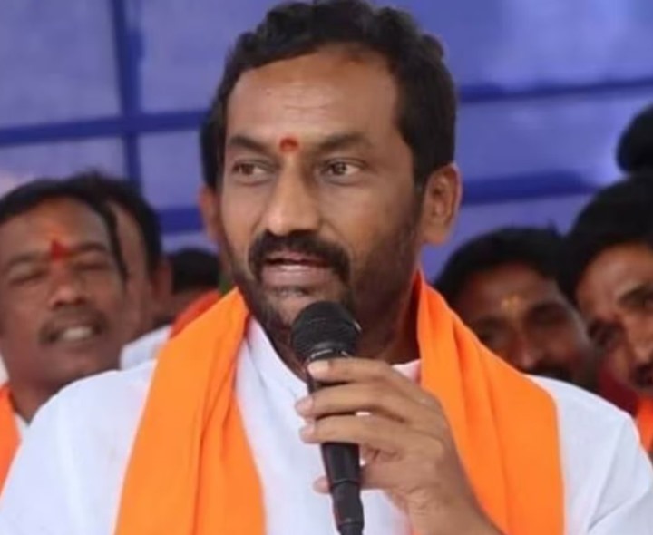 సమాజ ఐక్యతే అభివృద్ధికి మూలం: ఎంపీ