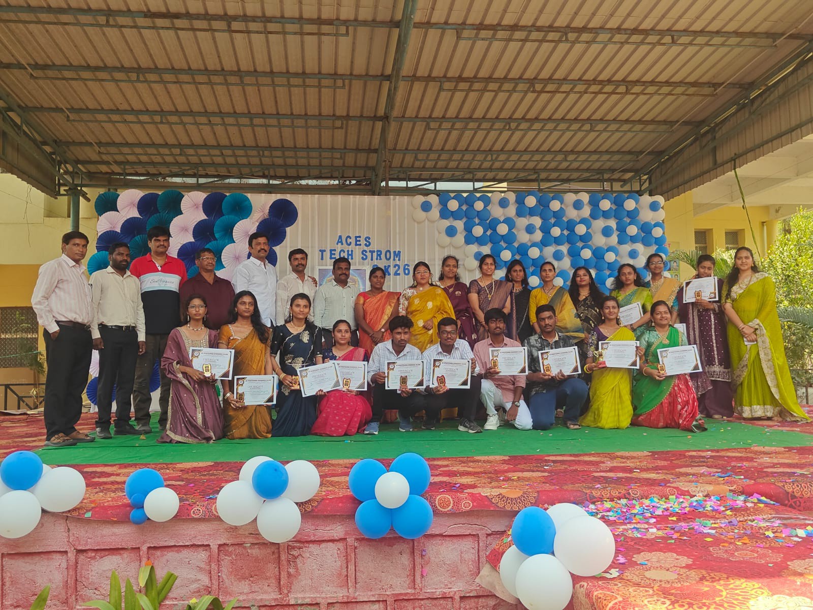 లక్ష్యసాధనతోనే విద్యార్థులకు ఉన్నత భవిష్యత్