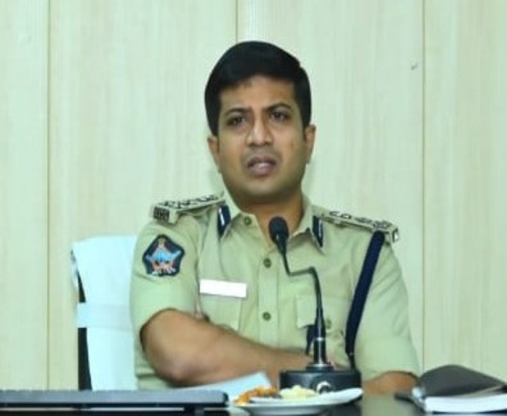 ఇంజనీరింగ్, మెడికల్ సీట్ల పేరుతో  సైబర్ మోసాలు