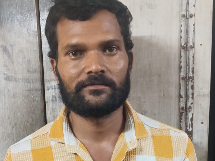 గ్యాస్‌ సిలిండర్లతోపరారైన డెలివరీ బాయ్‌ అరెస్టు