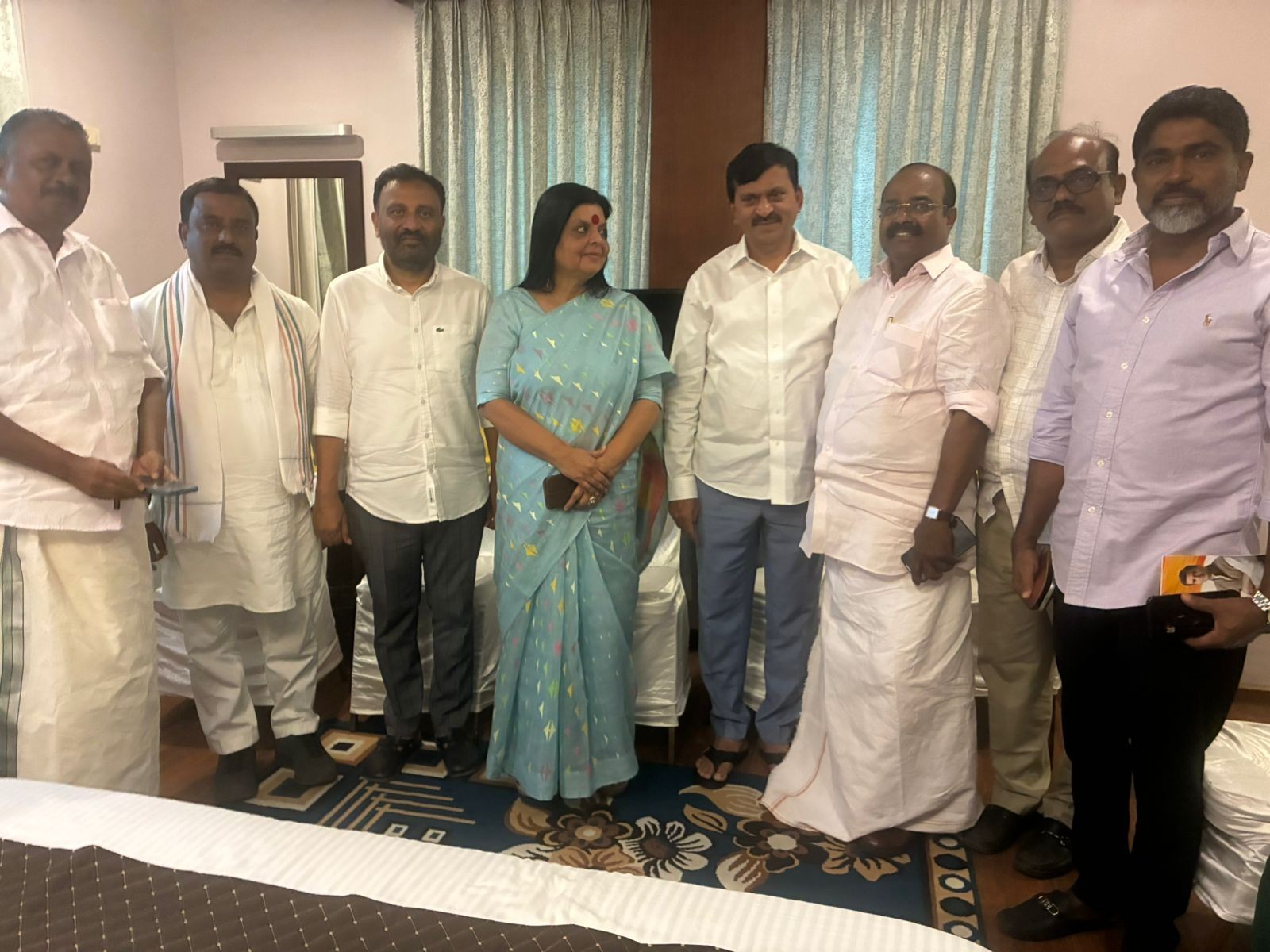 కేరళలో కాంగ్రెస్ కూటమి (UDF) విజయం ఖాయం