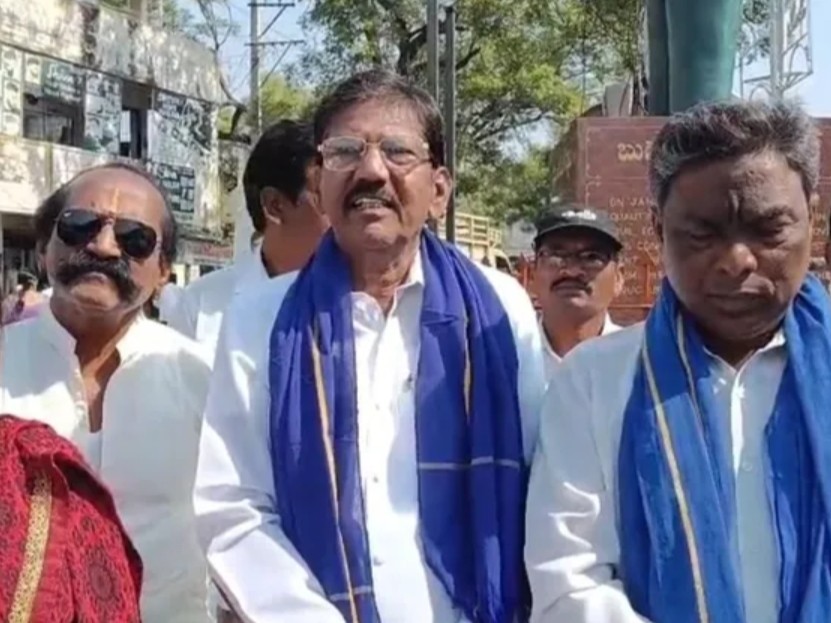 రాజ్యాంగ రక్షణ ప్రతి ఒక్కరి బాధ్యత