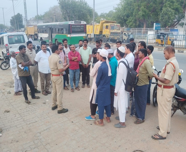 కడపలో రోడ్డు భద్రతపై అవగాహన కార్యక్రమం