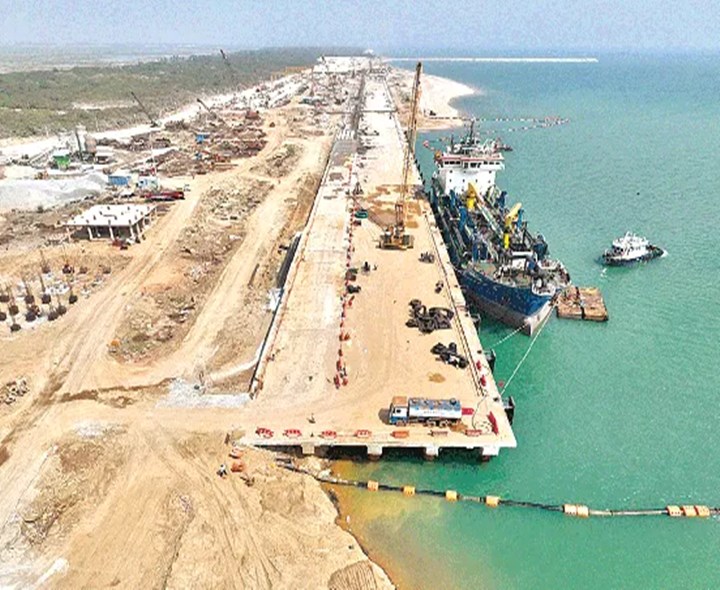 నేడు మూలపేట పోర్టుకు వైసీపీ నేతలు