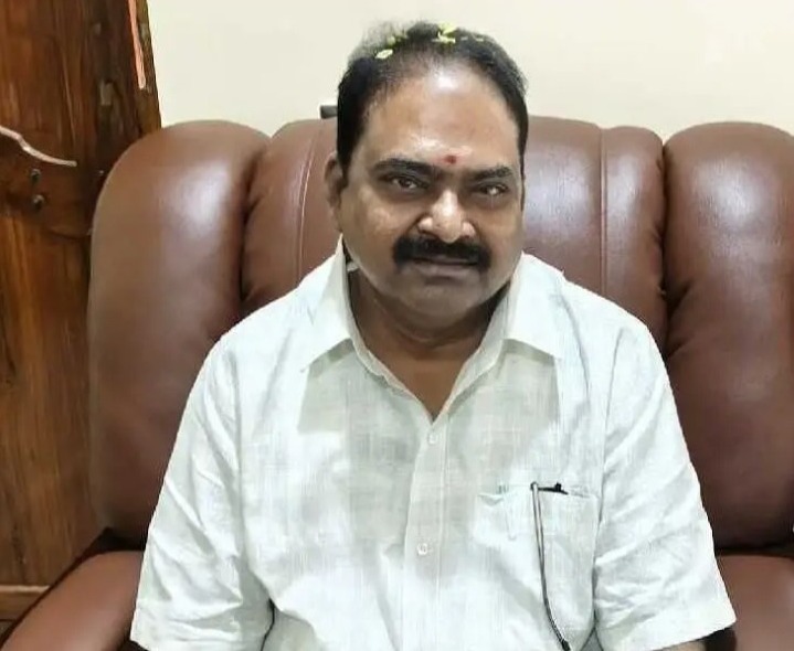 నేడు నరసాపురం మున్సిపాలిటీలో బహిరంగ వేలం