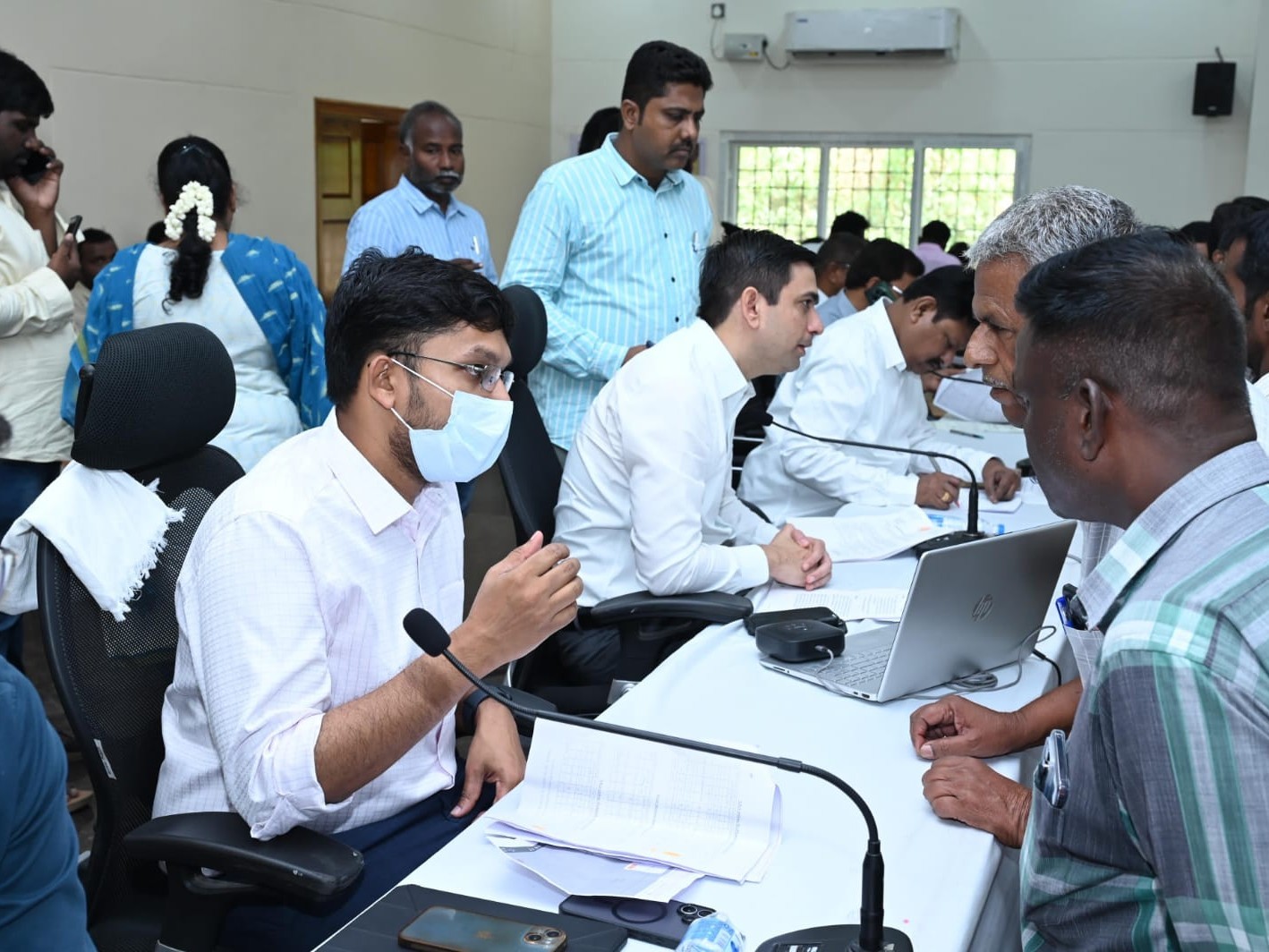 ‘బాధితుల సమస్యలు పరిష్కరించాలి’