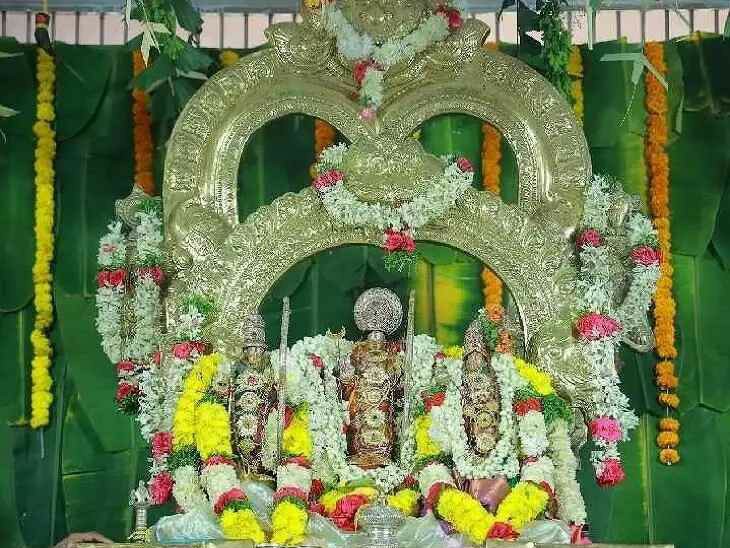 నేడు రాములోరి హనుమత్ వాహన సేవ