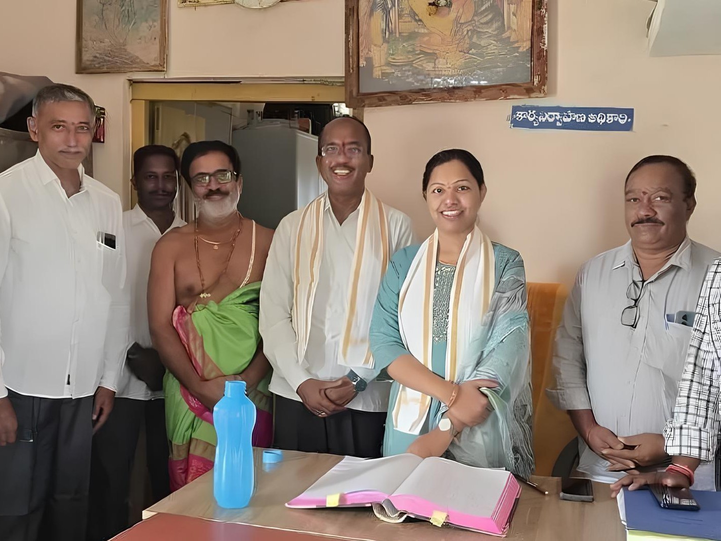 నల్లగొండ నరసింహస్వామి ఆలయ ఈవోగా అనూష