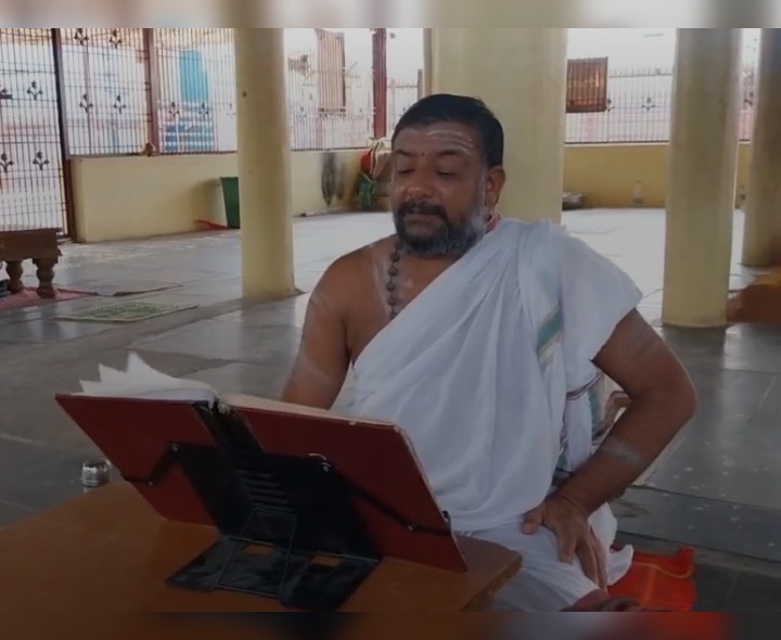 జోగుళాంబ ఆలయంలో వేద పారాయణం