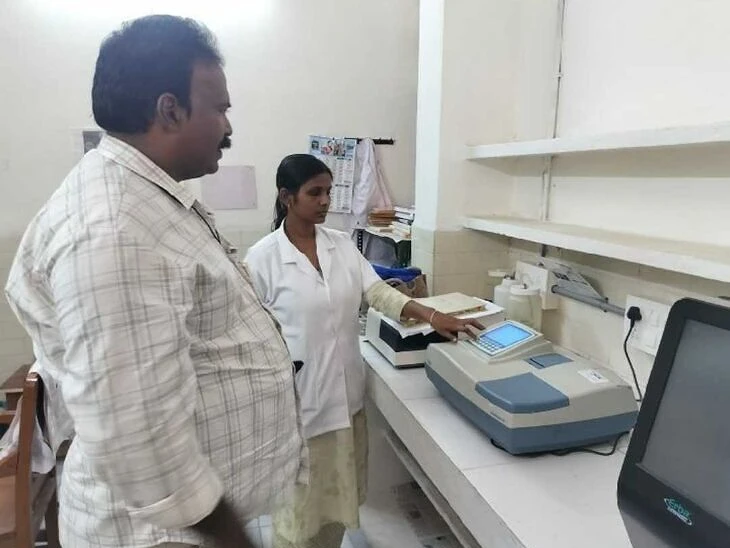 ఆసుపత్రిలో సర్వేలెన్స్ కేంద్రం పరిశీలన