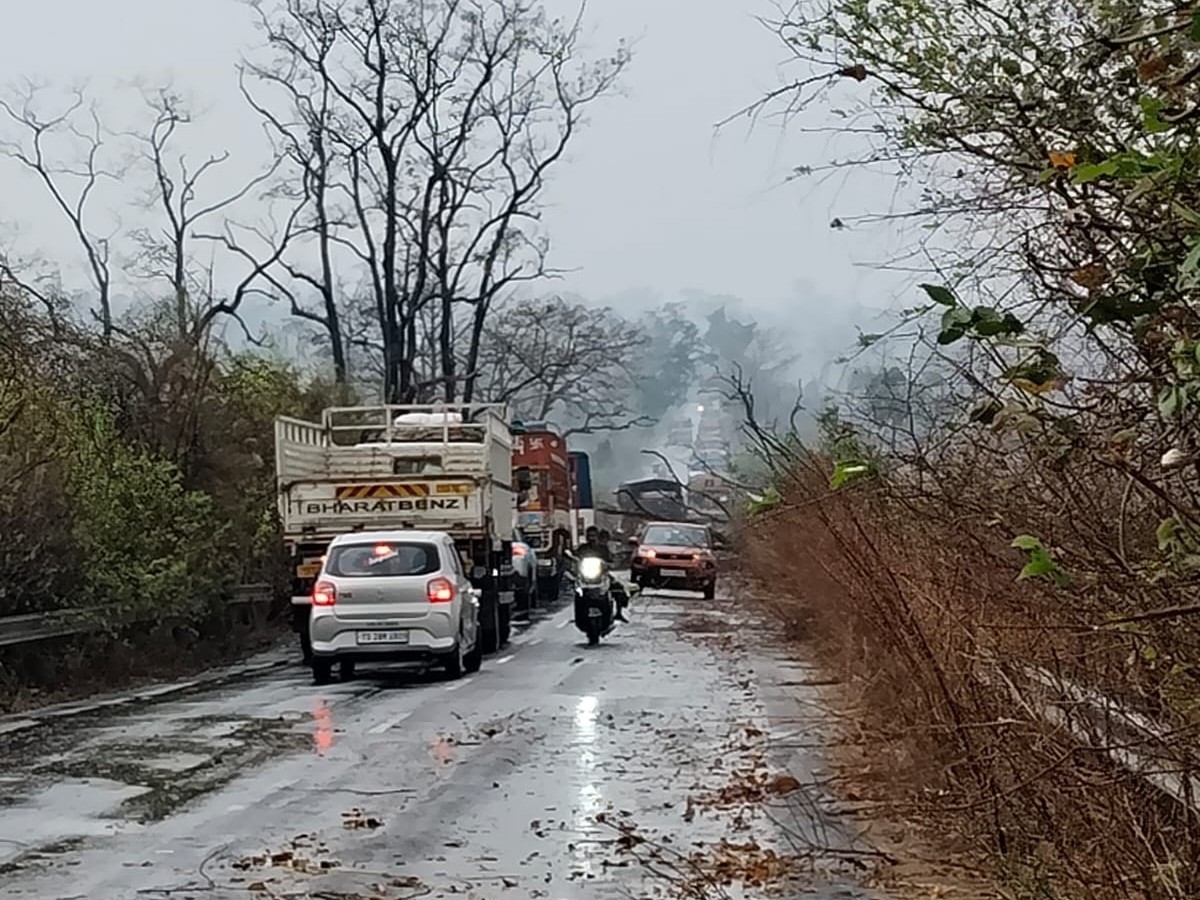 జిల్లాలో బీభత్సం సృష్టించిన వర్షం