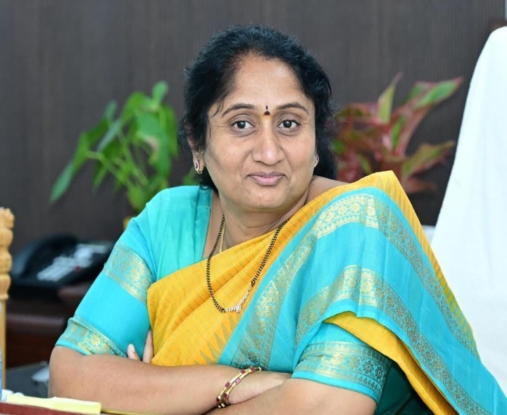 రేపు పెనుకొండలో పర్యటించనున్న మంత్రి సవిత