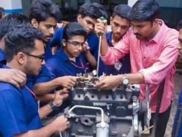 ఐటీఐలో ఉచిత శిక్షణ కోర్సులు ప్రారంభం