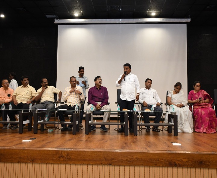 ‘ఎస్టీలకు రిజర్వేషన్లు పక్కాగా అమలు చేయాలి’