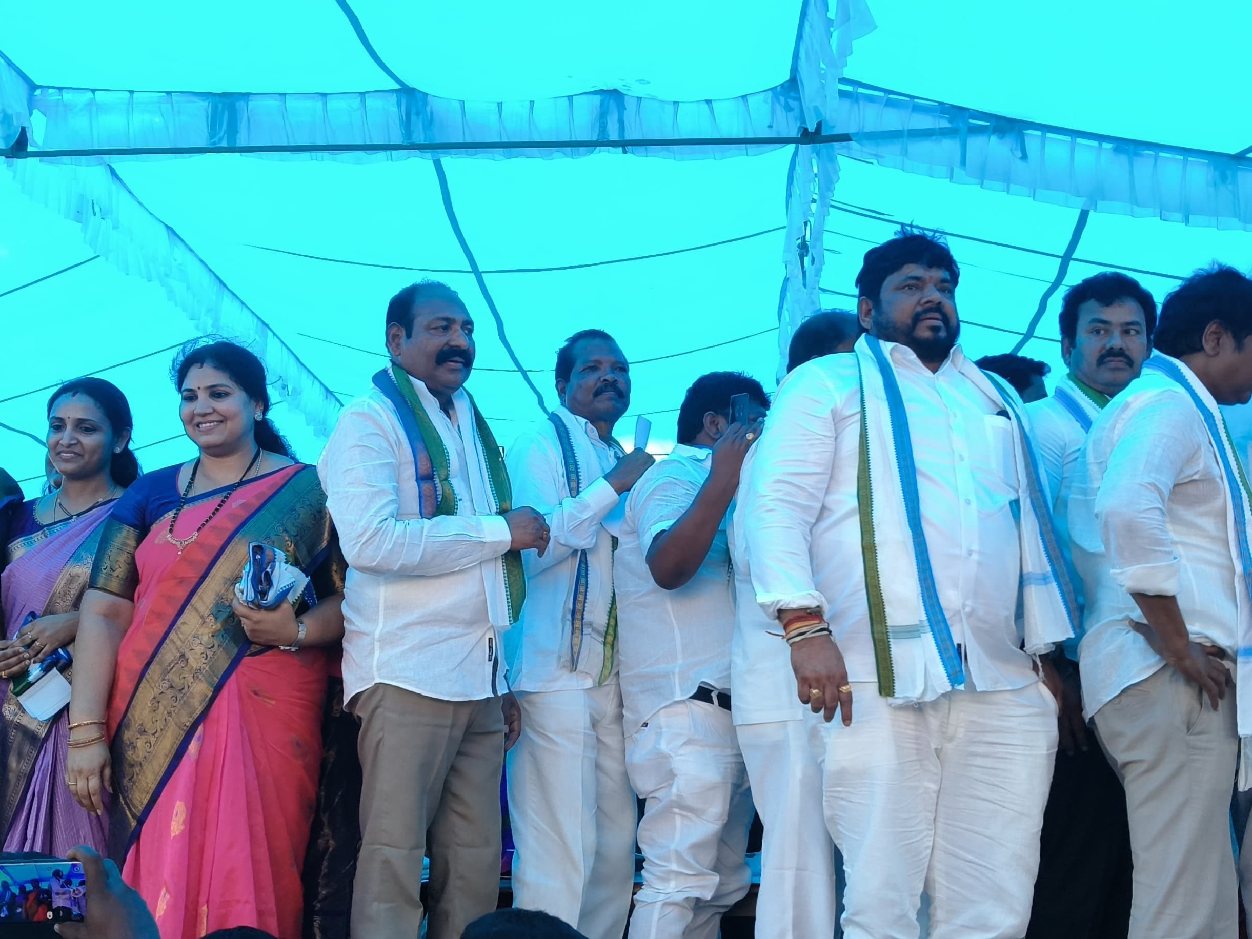 ‘పోర్టు పనులను వేగవంతం చేయాలి’