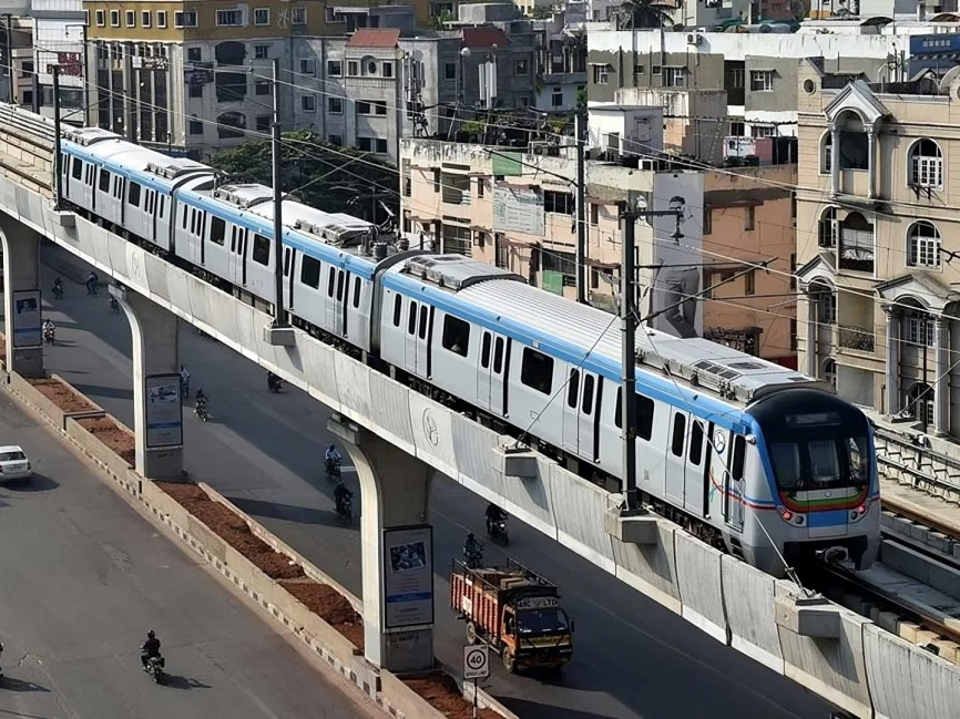 పాతబస్తీ మెట్రోపై హైకోర్టులో విచారణ