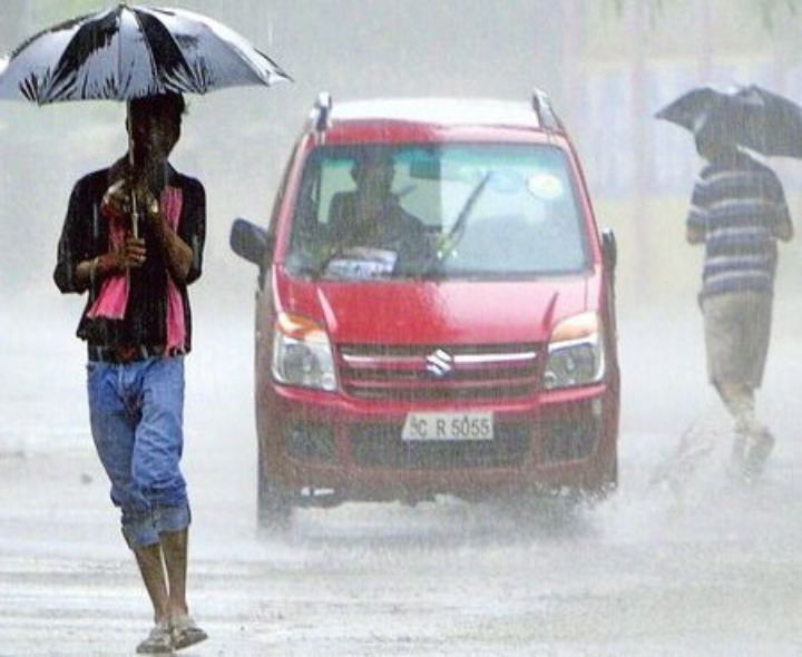 రేపు   జిల్లాలో మోస్తరు వర్షాలు