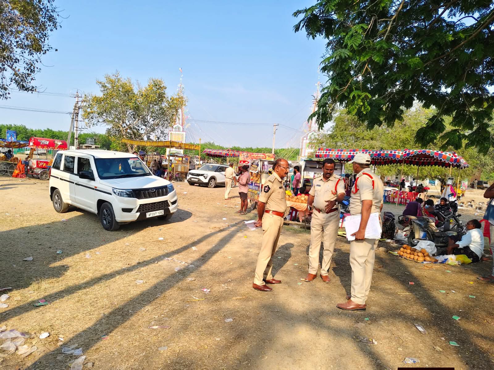 తిరుణాల ఏర్పాట్లను పరిశీలించిన DSP