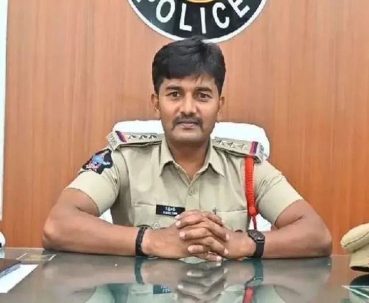 ఎనిమిది మంది జూదరుల అరెస్టు