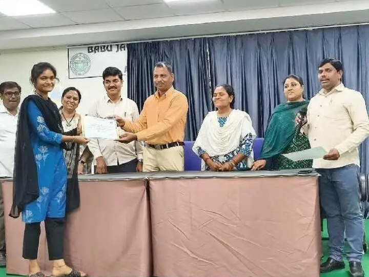 బీజేఆర్ కళాశాలలో ముగిసిన ఆర్-ప్రోగ్రామింగ్ కోర్సు