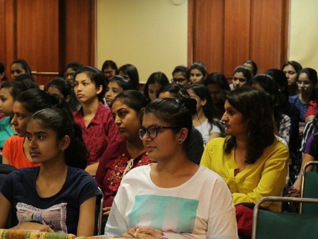 రేపటి నుండి ఇంటర్మీడియట్ తరగతులు ప్రారంభం