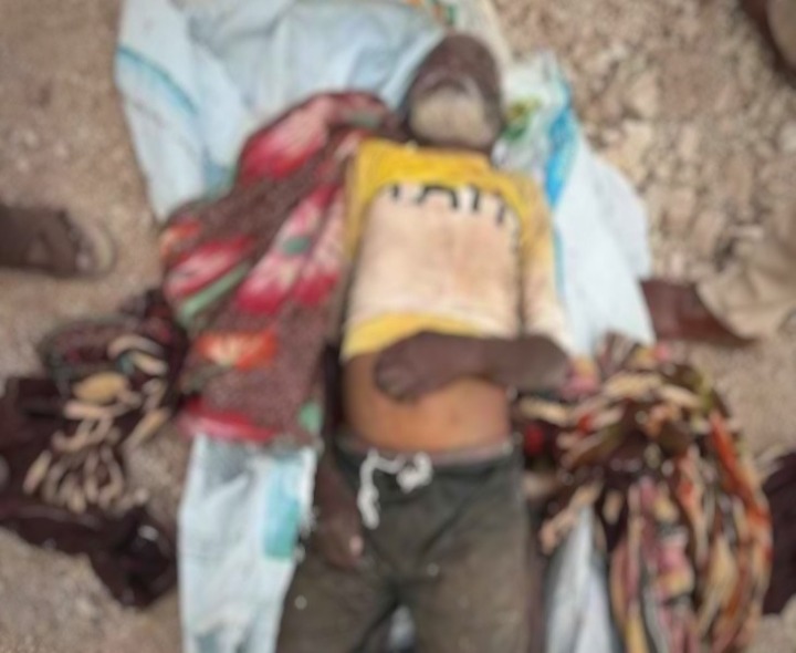 రైల్వే ట్రాక్ వద్ద గుర్తుతెలియని మృతదేహం..!