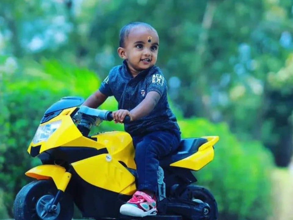 విషాదం.. ట్రాక్టర్ కిందపడి ఆరేళ్ల బాలుడు మృతి