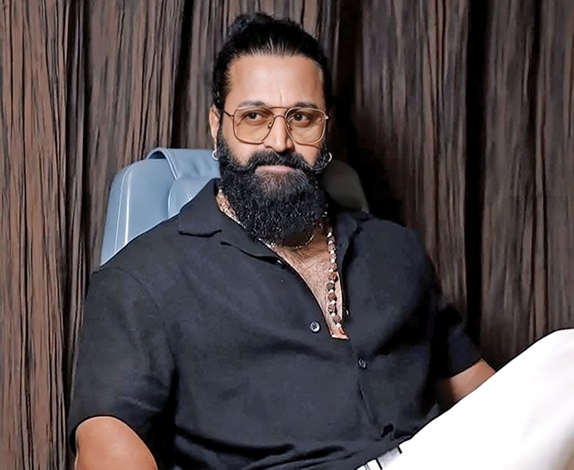 అందరినీ అన్‌ఫాలో చేసిన రిషబ్ శెట్టి!