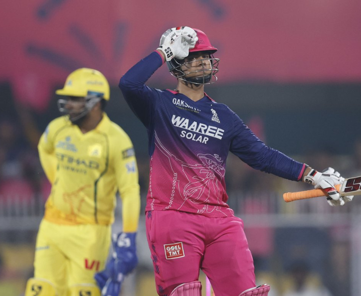 వైభవ్ మెరుపులకు కోచ్‌ల రికార్డ్స్ బ్రేక్