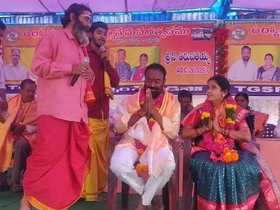 ఆర్టీసీ కార్మికులకు ఘనంగా వీడ్కోలు