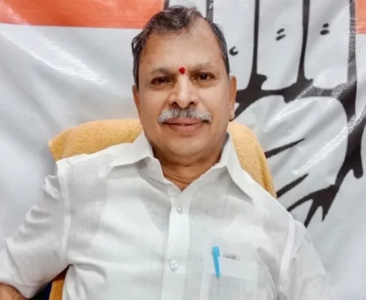 ‘డ్వాక్రా సంఘాలకు వడ్డీ లేని రుణాలు అమలు చేయాలి’