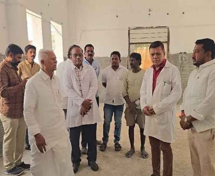 ప్రభుత్వ ఆసుపత్రిని తనిఖీ చేసిన ఎమ్మెల్యే