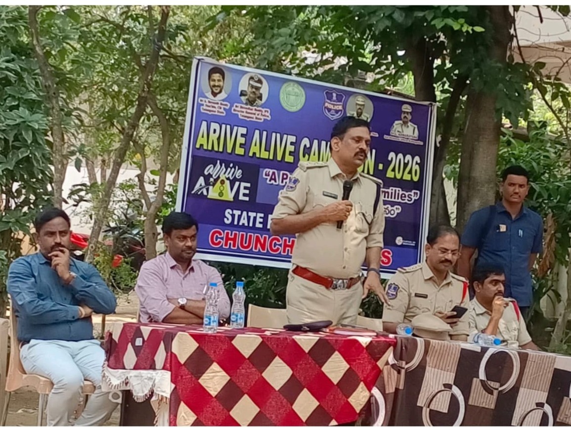 బాధ్యతాయుత పౌరులుగా ఎదగాలి: డీఎస్పీ