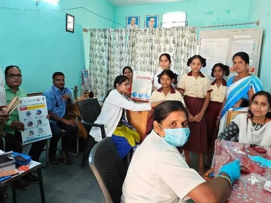 గురుకుల పాఠశాలలో ఆరోగ్య శిబిరం