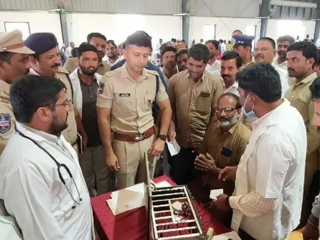 వాహనదారుల కోసం ఉచిత కంటి వైద్య సేవలు