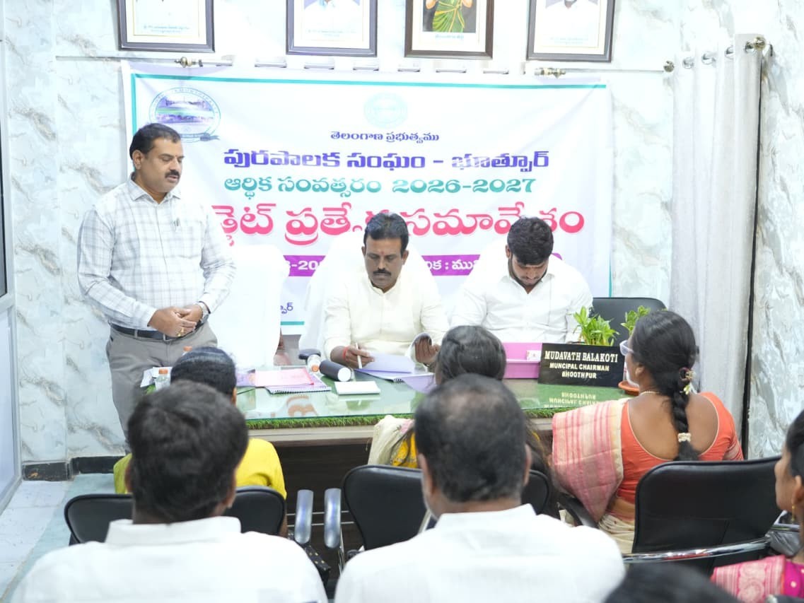 మున్సిపాలిటీ పరిధిలో ఇబ్బందులు ఉండకూడదు: ఎమ్మెల్యే