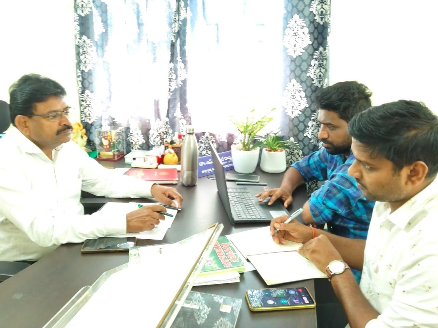 ఏప్రిల్ నుంచి జిల్లాలో హెచ్‌పీవీ టీకా డ్రైవ్