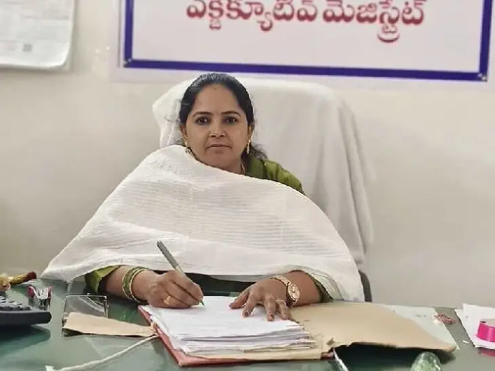 మోస్రా తహసీల్దార్‌గా పడాల మమత