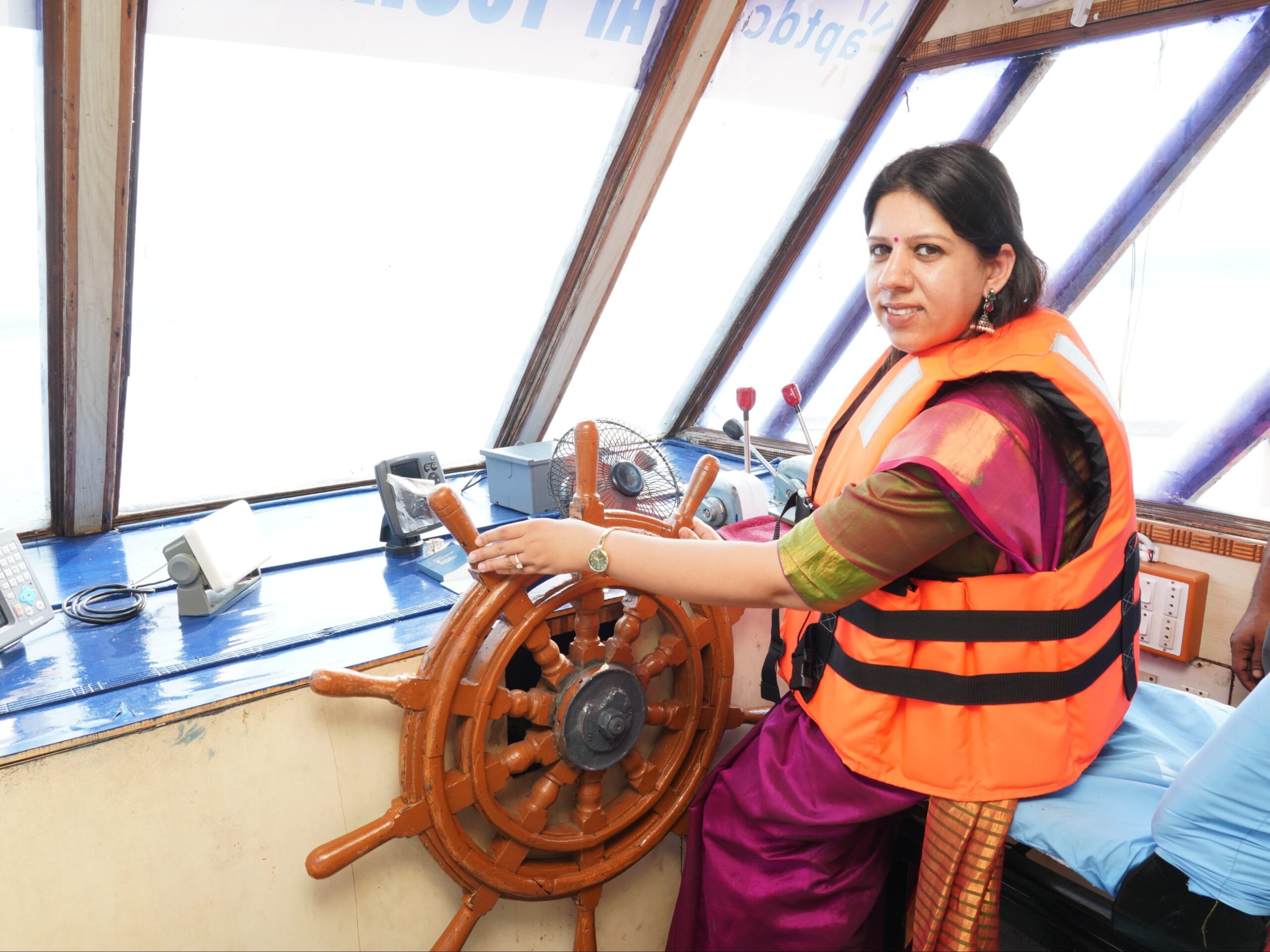 నాగార్జునకొండ మ్యూజియంను సందర్శించిన కలెక్టర్