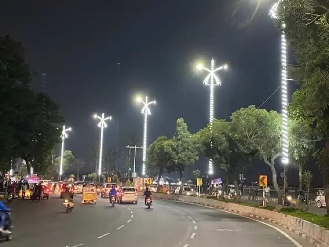 ఆకర్షణీయంగా మారనున్న PVNR మార్గ్