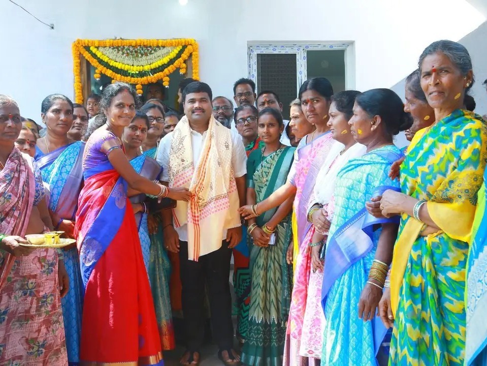 నిరుపేదలకు ఇళ్ల కల సాకారం: ఎమ్మెల్యే