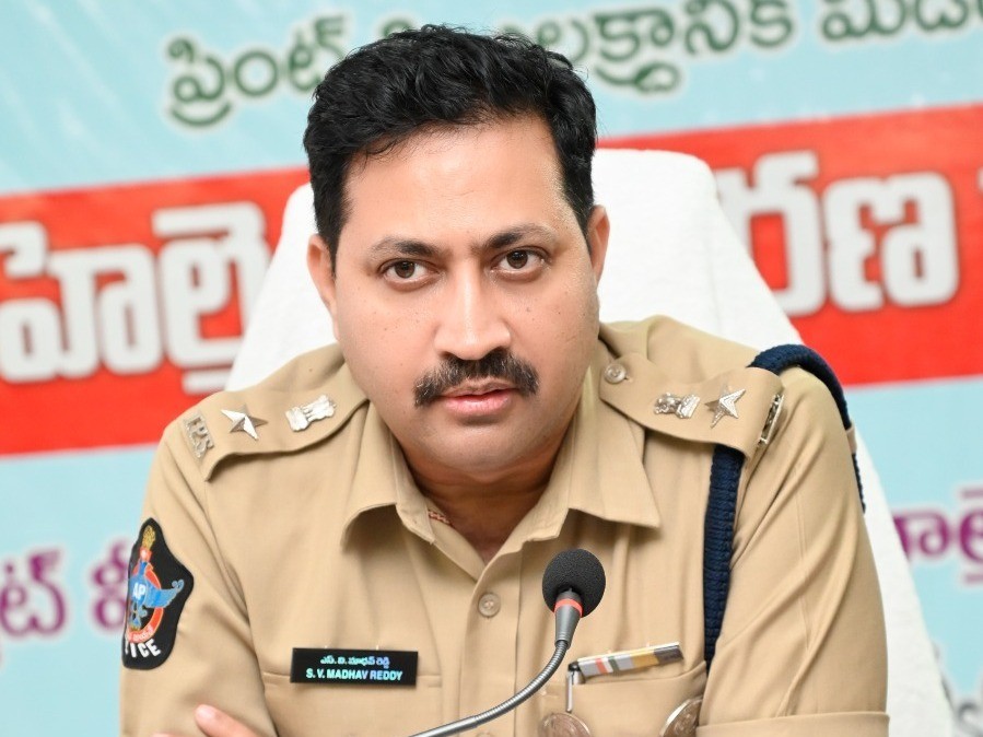 ‘ఆన్‌లైన్ యాప్‌లకు దూరంగా ఉండాలి’