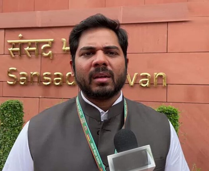 బనకచర్లతో TGకు తీరని అన్యాయం: కాంగ్రెస్ ఎంపీ