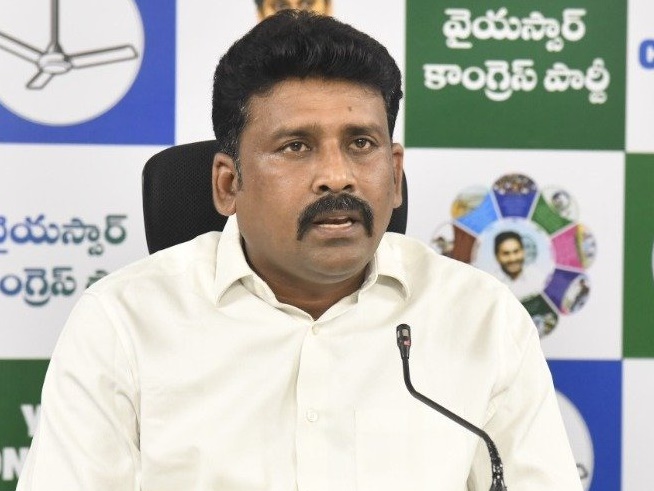 అమరావతికి జగన్ వ్యతిరేకం కాదు: కారుమూరి