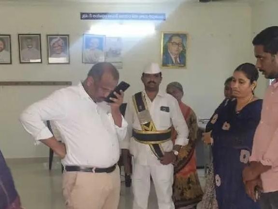 సచివాలయ సిబ్బంది నిర్లక్ష్యం వహిస్తే చర్యలు: ఆర్డీఓ