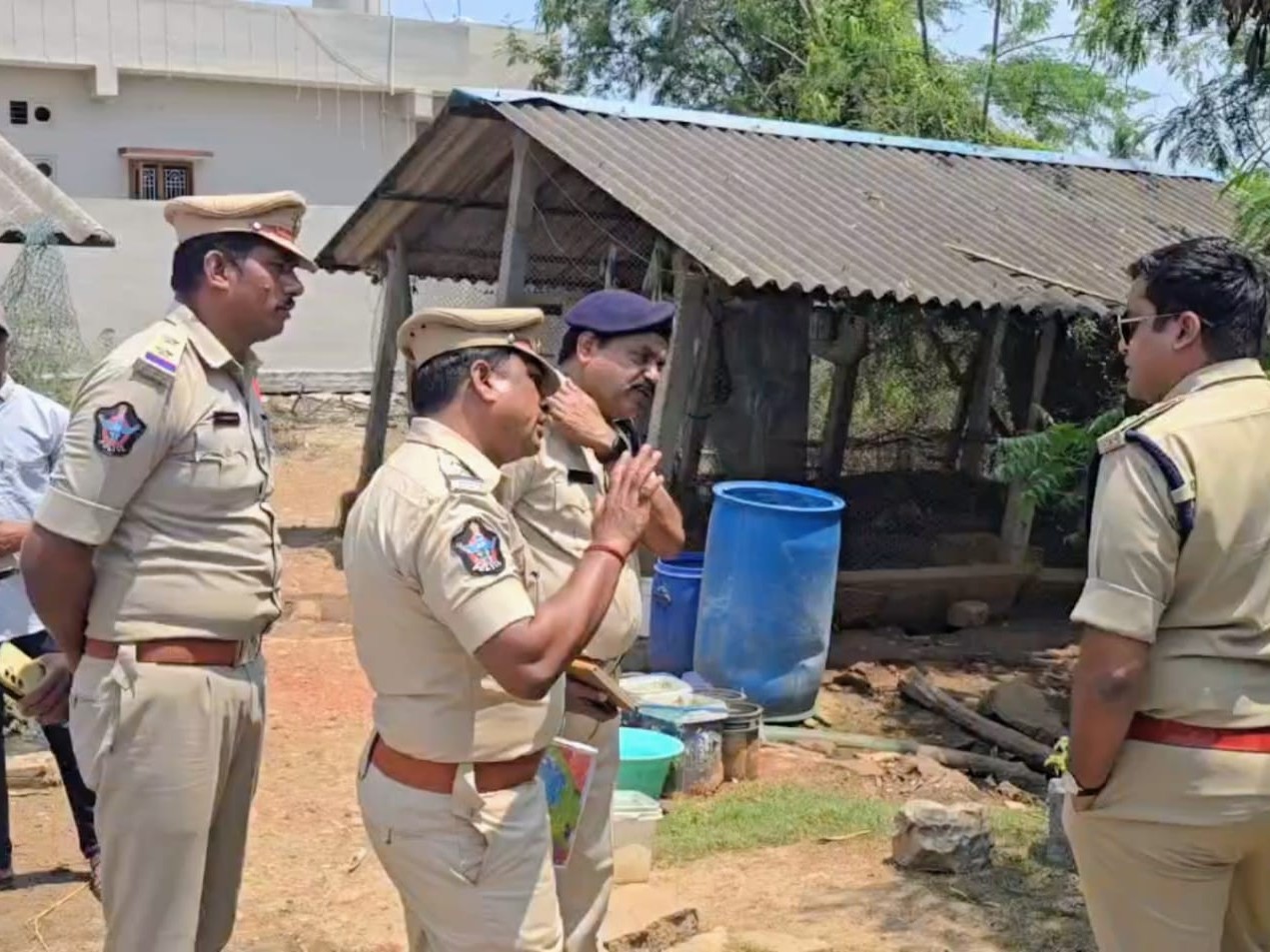 ఘటనా స్థలాన్ని పరిశీలించిన ఎస్పీ