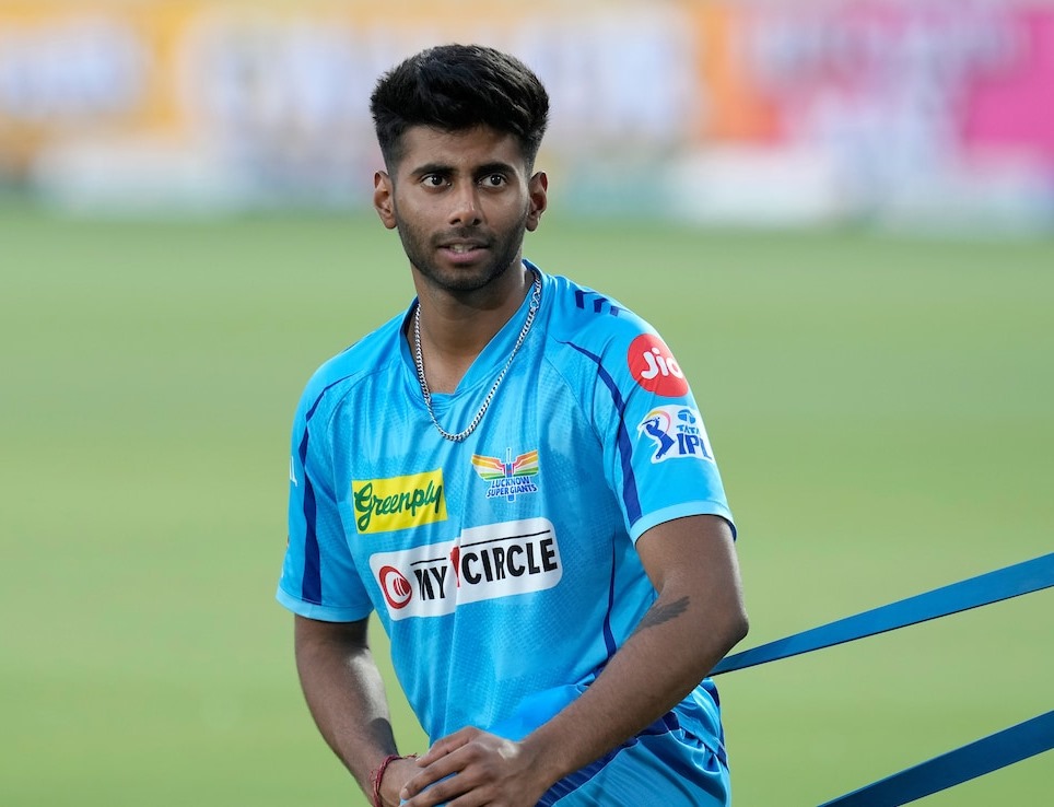 IPL: తొలి మ్యాచ్‌లో ఫాస్టెస్ట్ బౌలర్ ఆడతాడా..?