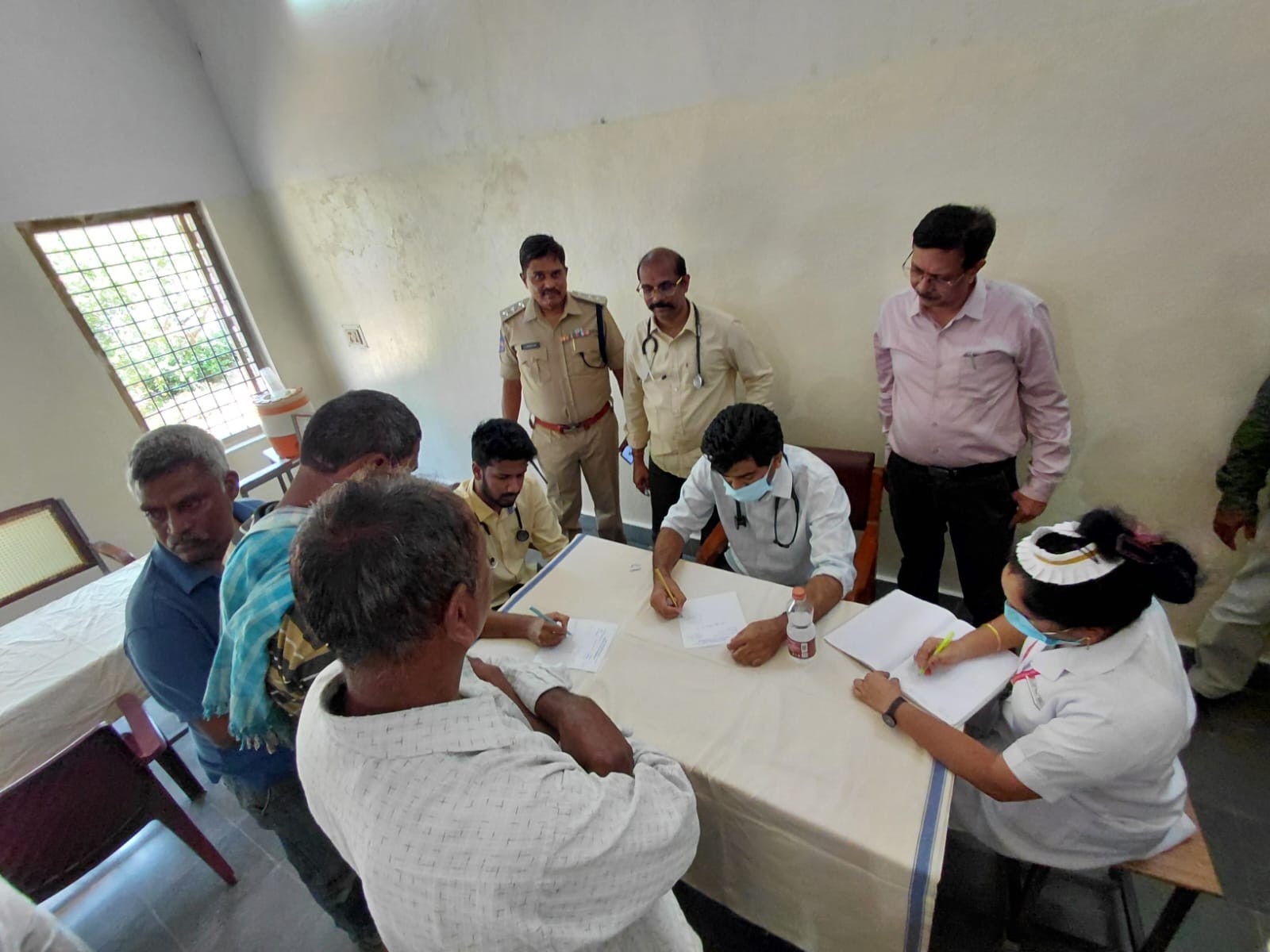 ఖైదీలకు ప్రత్యేక వైద్య శిబిరం ఏర్పాటు