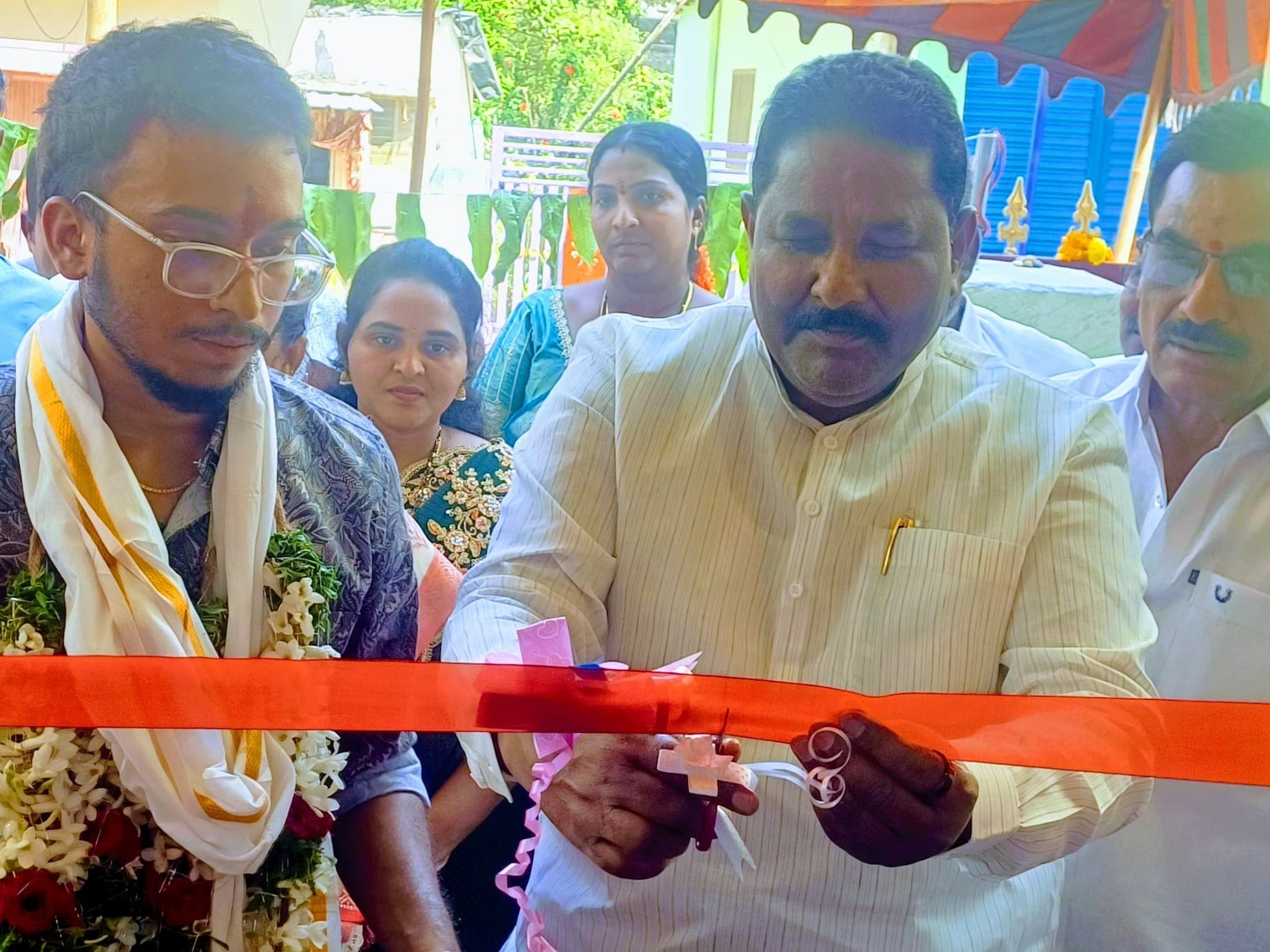 ‘సొంతింటి కలను ముఖ్యమంత్రి నెరవేర్చారు’